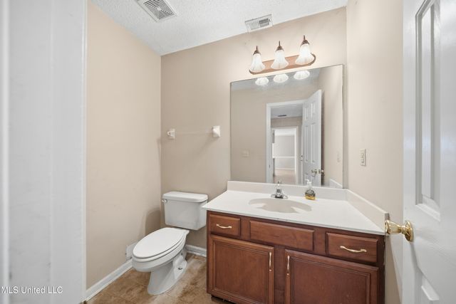 8891 Shellflower Drive, Southaven, MS 38671