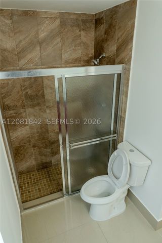 4513 Blue Pine Cir, Lake Worth, FL 33463