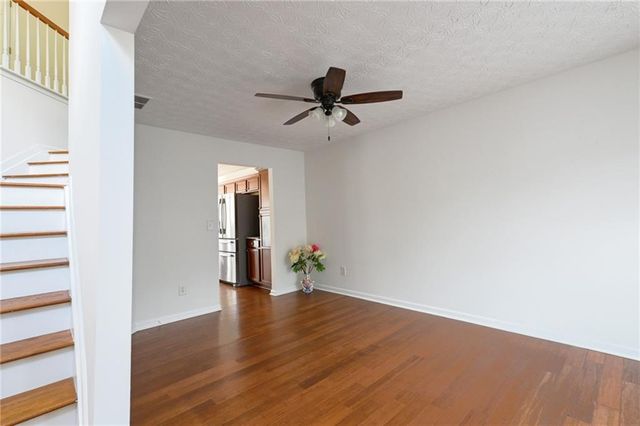 3998 Oak Crossing Estate, Suwanee, GA 30024