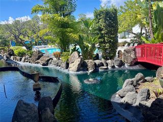 3589 S Ocean Boulevard 10, South Palm Beach, FL 33480