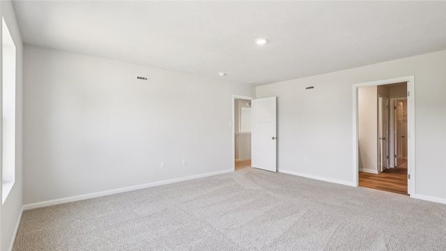 379 Leslie Farms Drive, Connoquenessing Boro, PA 16033