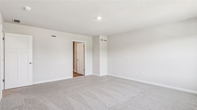379 Leslie Farms Drive, Connoquenessing Boro, PA 16033