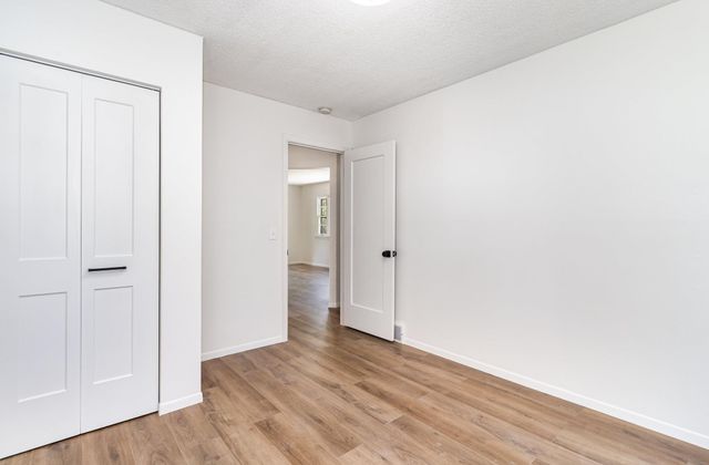 8445 10th Avenue S, Bloomington, MN 55420