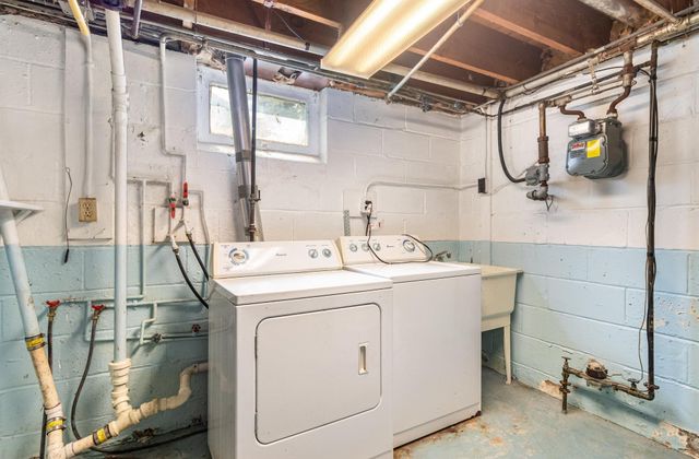 8445 10th Avenue S, Bloomington, MN 55420