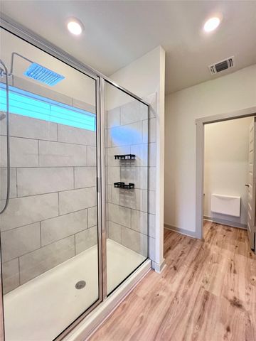 2108 Daleside LN, Austin, TX 78754