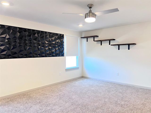 2108 Daleside LN, Austin, TX 78754