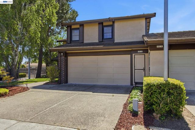 6010 Peppertree Ct, Newark, CA 94560