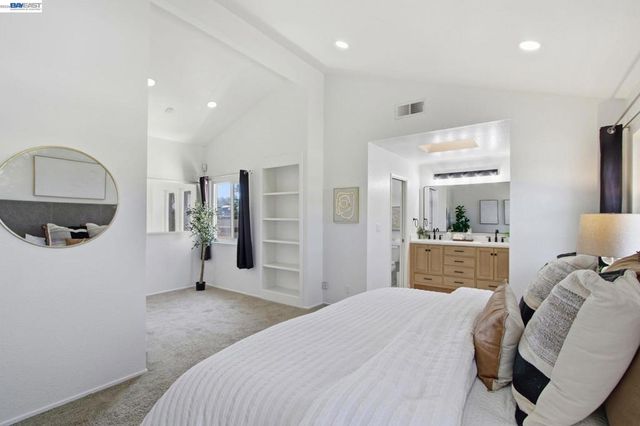 6010 Peppertree Ct, Newark, CA 94560