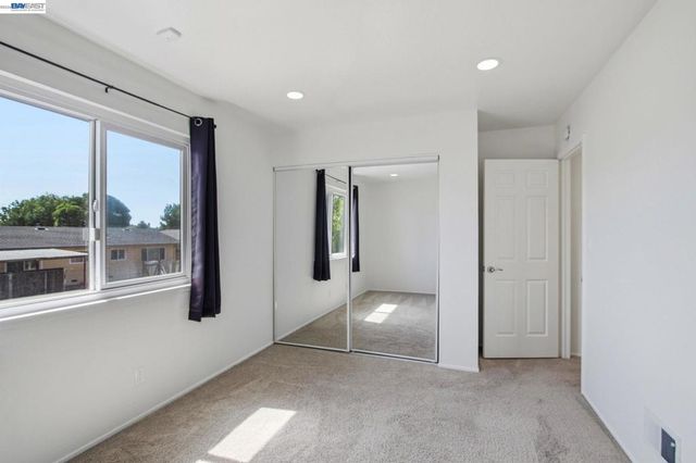 6010 Peppertree Ct, Newark, CA 94560