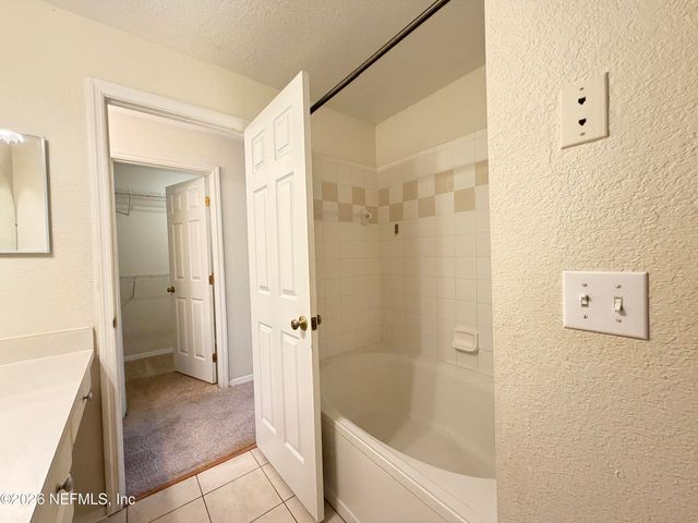 13810 SUTTON PARK Drive N 1437, Jacksonville, FL 32224
