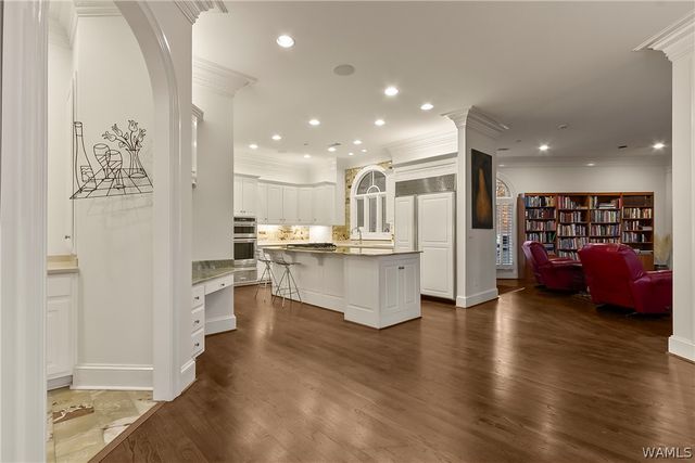 8721 Forrestal NE, Tuscaloosa, AL 35406