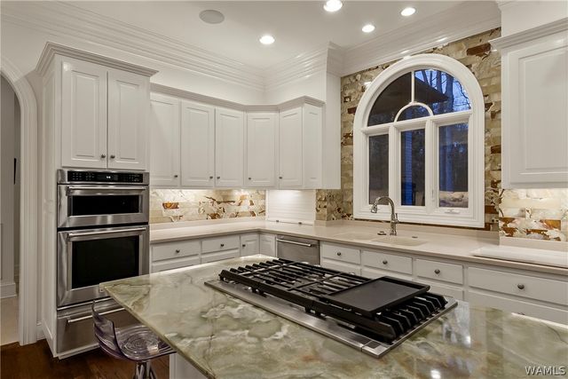 8721 Forrestal NE, Tuscaloosa, AL 35406