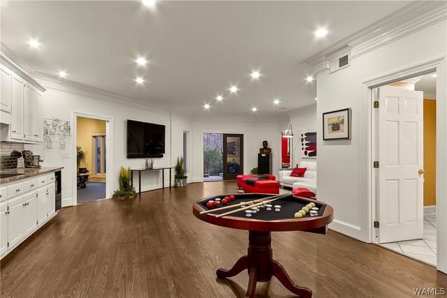 8721 Forrestal NE, Tuscaloosa, AL 35406