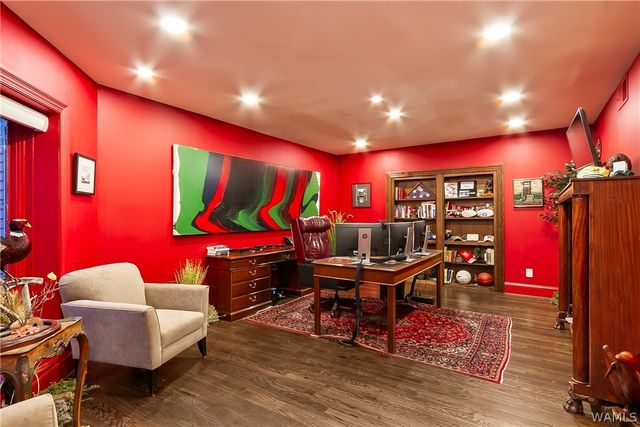 8721 Forrestal NE, Tuscaloosa, AL 35406