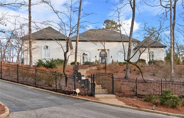 8721 Forrestal NE, Tuscaloosa, AL 35406