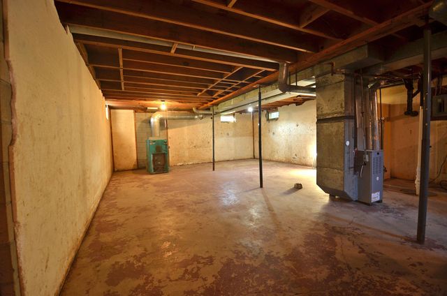 7908 NE Oday Avenue NE, Elk River, MN 55330