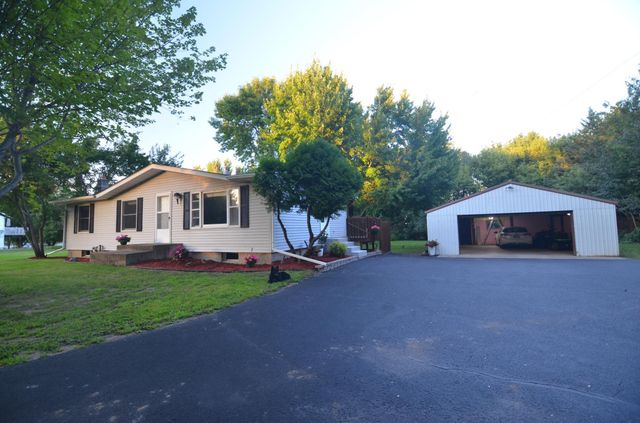 7908 NE Oday Avenue NE, Elk River, MN 55330