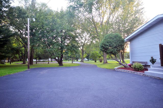 7908 NE Oday Avenue NE, Elk River, MN 55330