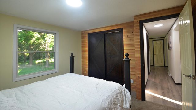 7908 NE Oday Avenue NE, Elk River, MN 55330
