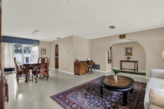 11235 APACHE PLACE, Largo, FL 33774