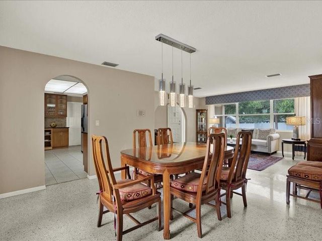 11235 APACHE PLACE, Largo, FL 33774