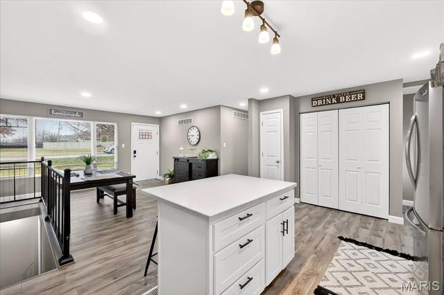 714 Sunset Lane, O'fallon, MO 63366