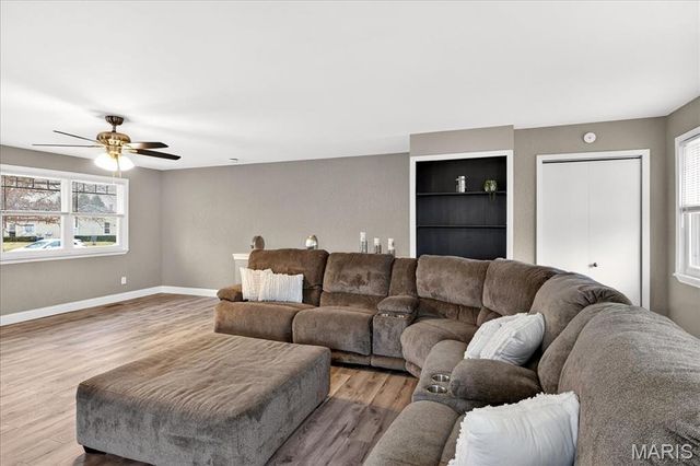 714 Sunset Lane, O'fallon, MO 63366