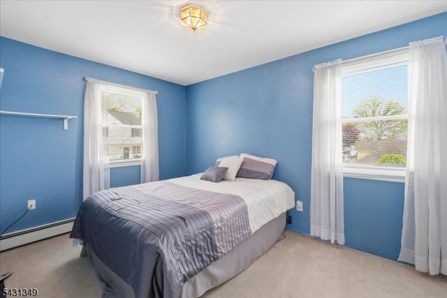 7 Willow St, Mount Arlington Boro, NJ 07856