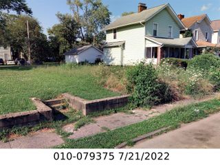 1136 E 21st Avenue, Columbus, OH 43211