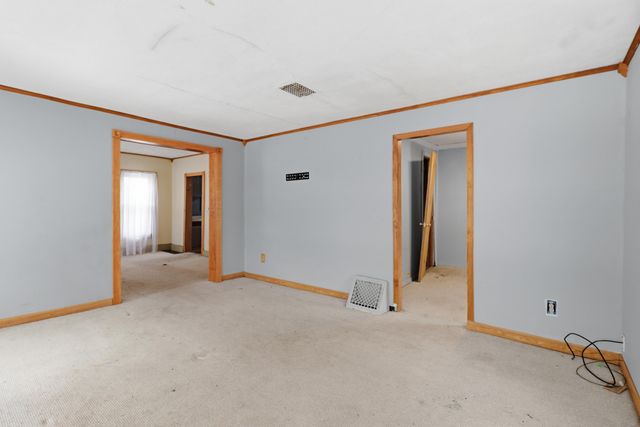 316 E Division Street, Dowagiac, MI 49047