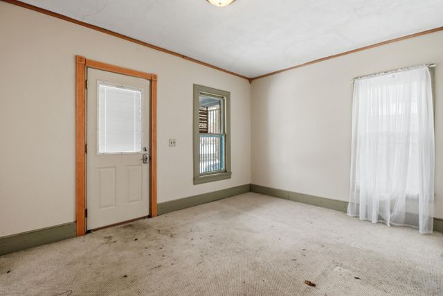 316 E Division Street, Dowagiac, MI 49047