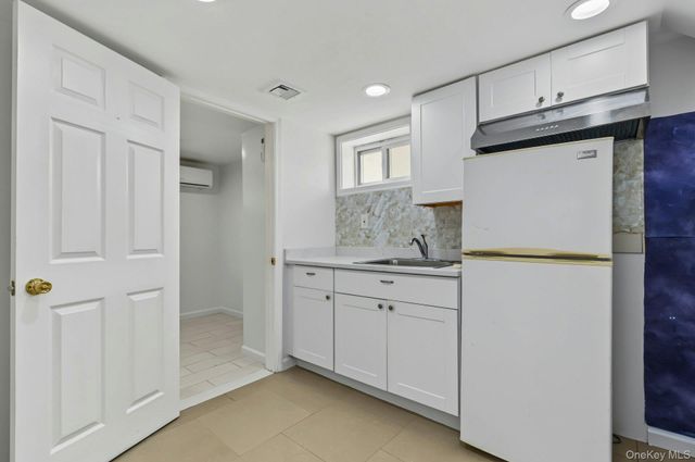 258 Liberty Avenue, Westbury, NY 11590