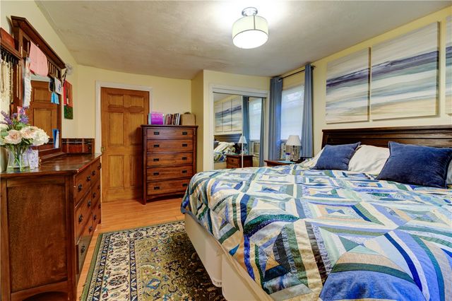 11 Golden Boulevard, North Smithfield, RI 02896
