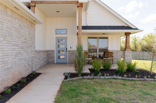 9500 Sultans Water Way, Yukon, OK 73099