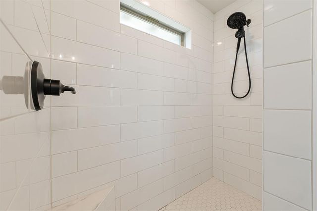 9500 Sultans Water Way, Yukon, OK 73099