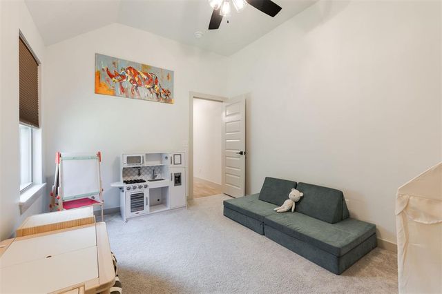 9500 Sultans Water Way, Yukon, OK 73099