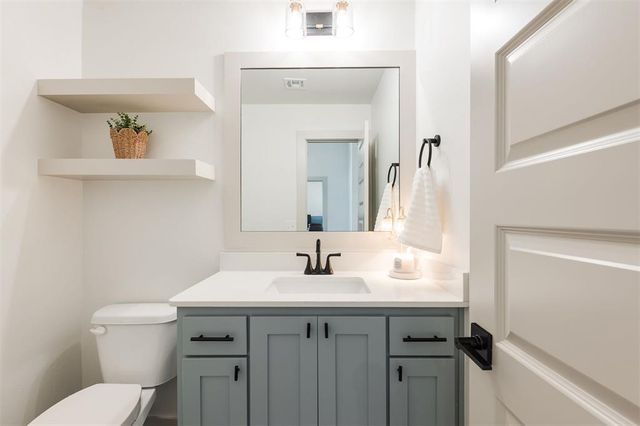 9500 Sultans Water Way, Yukon, OK 73099