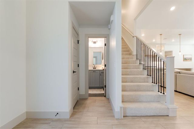 9500 Sultans Water Way, Yukon, OK 73099