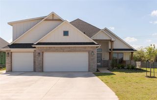 9500 Sultans Water Way, Yukon, OK 73099