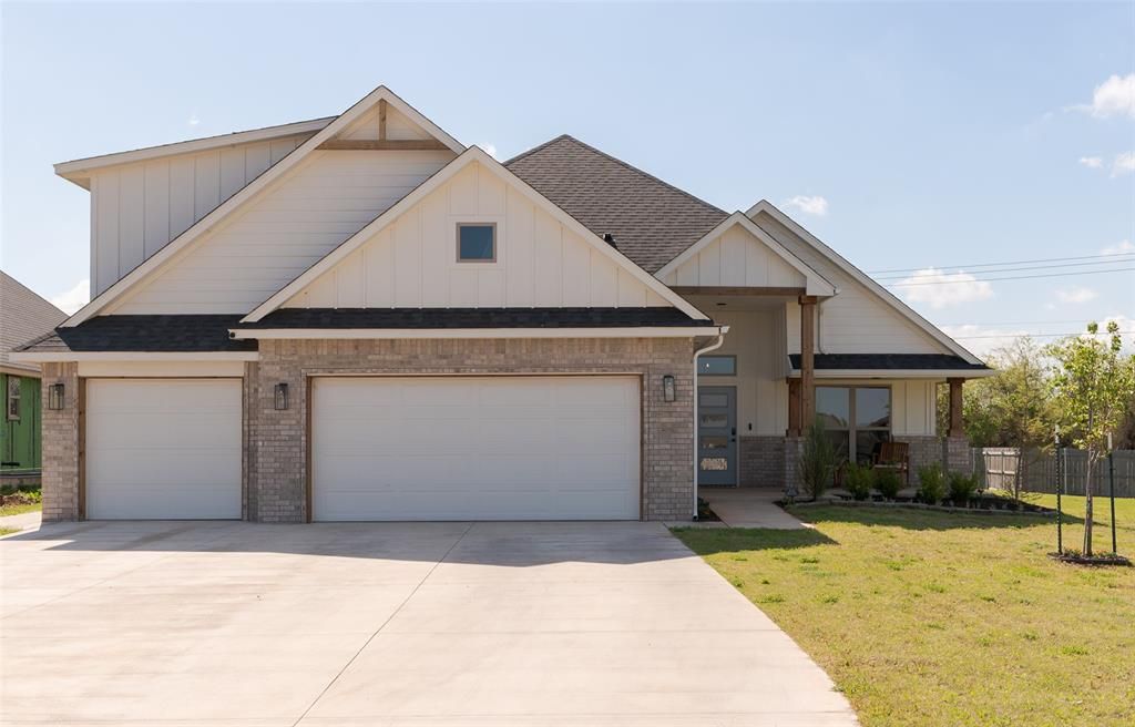 9500 Sultans Water Way, Yukon, OK 73099