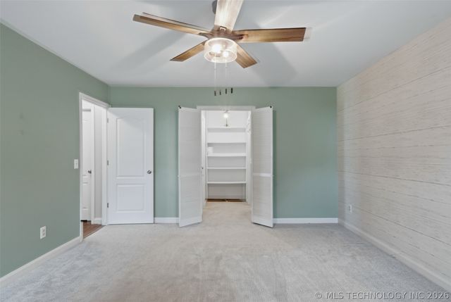 18055 S Creekside Drive, Claremore, OK 74017