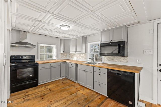 455 Westin Drive, Bristol, VA 24201