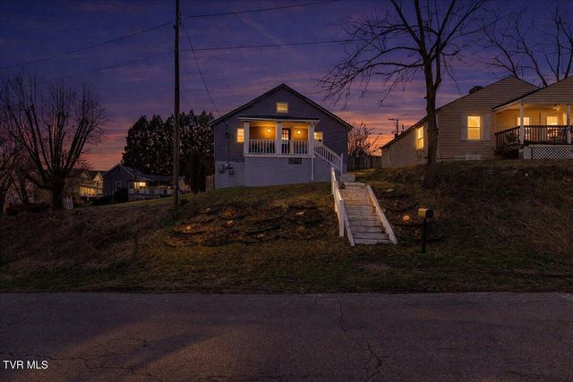 455 Westin Drive, Bristol, VA 24201