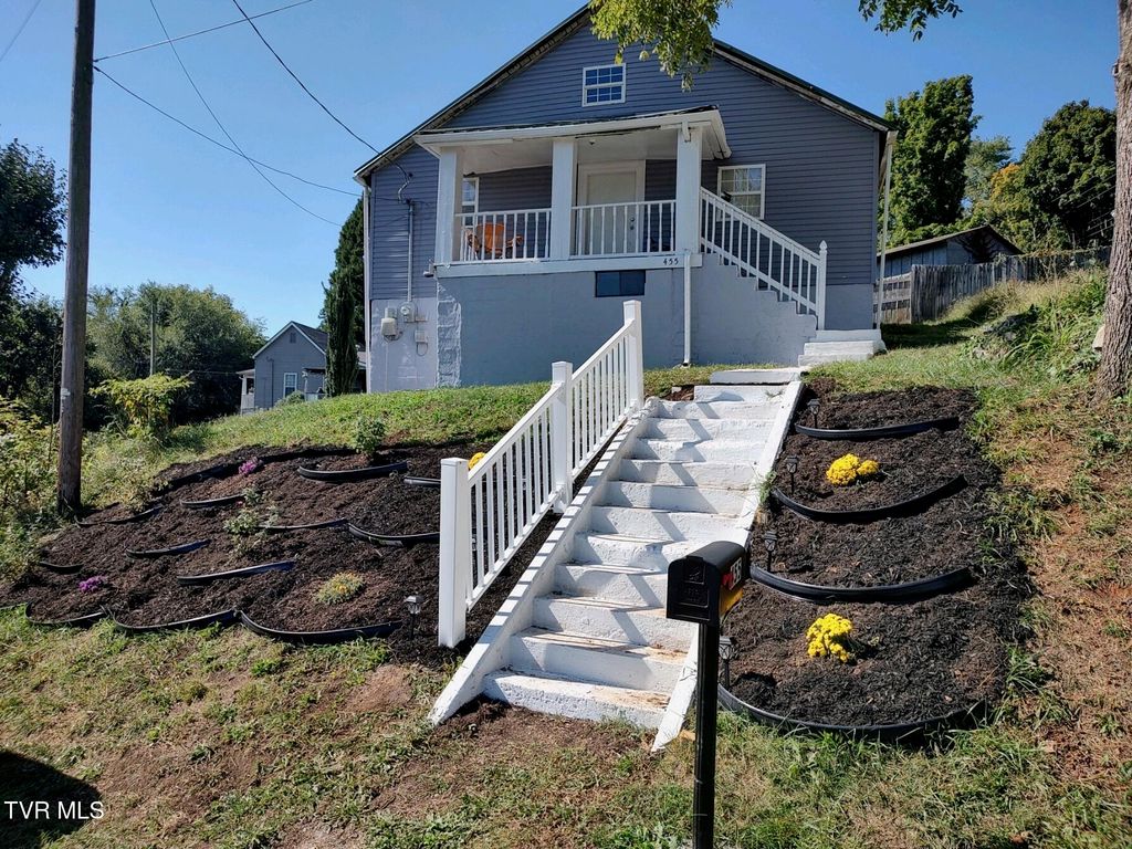 455 Westin Drive, Bristol, VA 24201