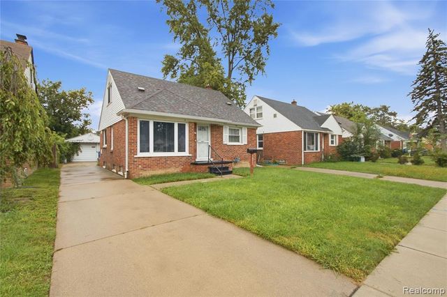 1073 Eastwood Street, Inkster, MI 48141