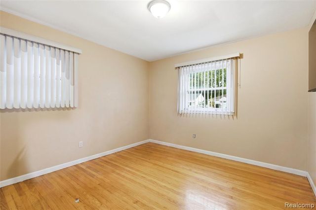 1073 Eastwood Street, Inkster, MI 48141