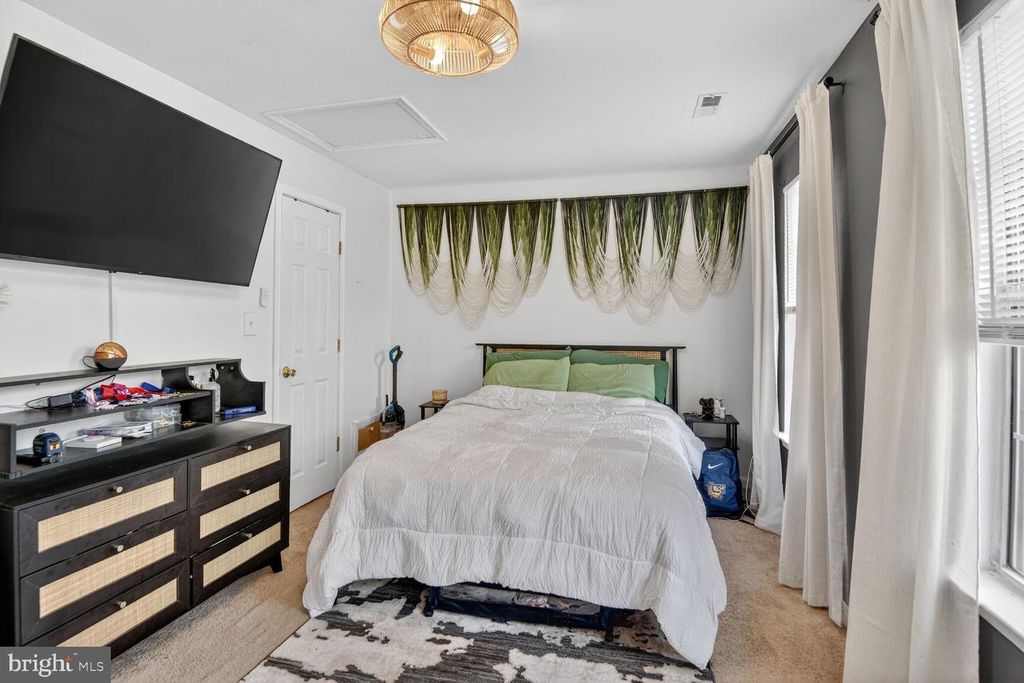 Image 14 of property listing at 4439 CORNWALL CT, Upper Marlboro, MD 20772