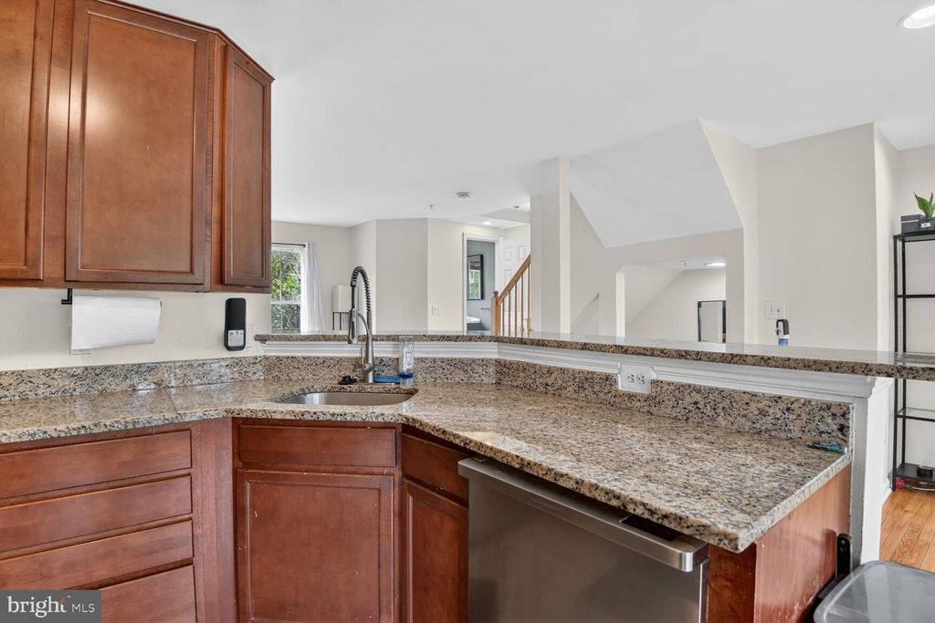 Image 7 of property listing at 4439 CORNWALL CT, Upper Marlboro, MD 20772