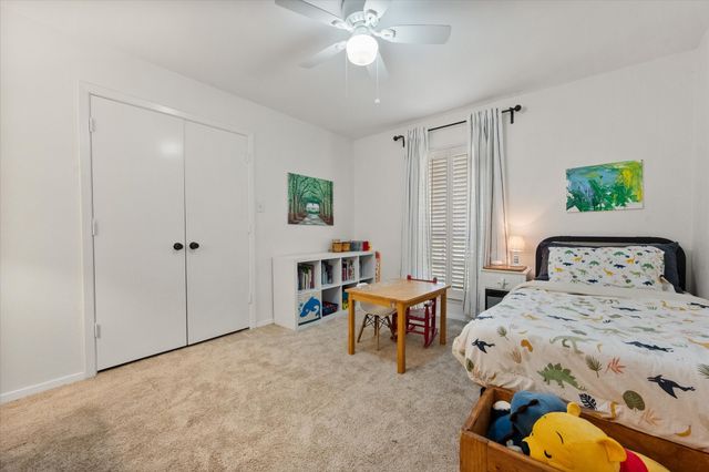 1809 Hillvalley Drive, Arlington, TX 76013