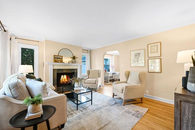 1140 Garvens AVENUE, Brookfield, WI 53005